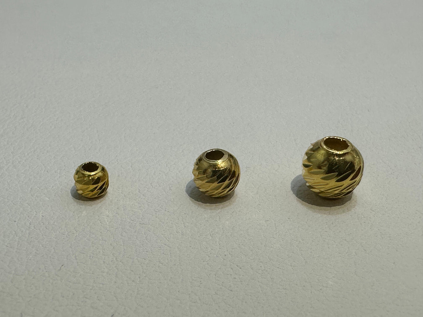 Balin Adiamantado De Plata Dorada #4mm